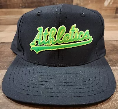 Vintage Oakland A’s Athletics Snapback Hat Athletics Neon Green Script Baseball • $24.99