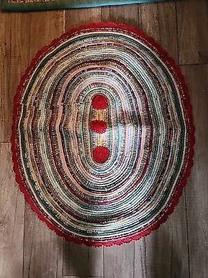 Vintage Cotton Handmade Braided Embroidered Trim And Accent Oval Rug 25  X 24  • $55