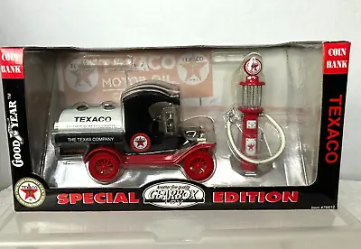 Special Edition Gearbox Toy 1912 Ford Model T Oil Tanker & Wayne Gas Pump Bank • $14.99