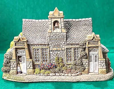 Lilliput Lane Village School Hand Made In Cumbria UK -1991 • £33.75