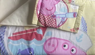 Peppa Pig Cot Bed Quilt Set All In One Backed In Word Cream Fleece  • £25