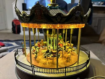 LEMAX SUNSHINE CAROUSEL Merrie Go Round #24569 MOTION LIGHTS Music 2011 • $49.99