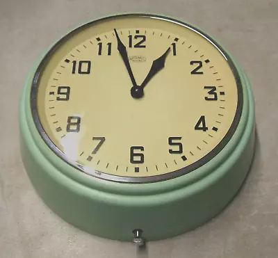 Vintage 1960s Metamec Round Electric Wall Clock Working Light Green Wth: 18cms • £43.22