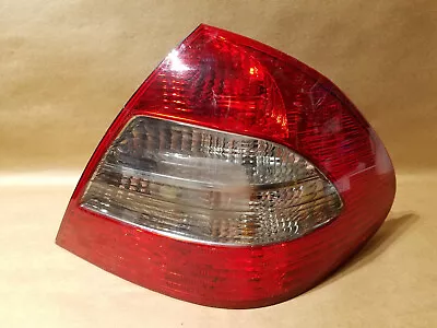 2009 Mercedes-Benz E350 W211 TAIL LIGHT RIGHT PASSENGER SIDE 2118202464 OEM • $75