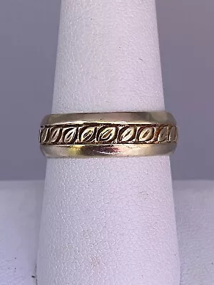 Estate 18K Yellow Gold Unisex Wedding Band Ring Size 8.5. • $660