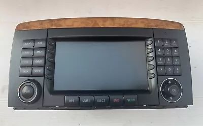 06-08 Mercedes W251 R350 R320 Command Head Unit Navigation Radio CD Player  OEM • $150