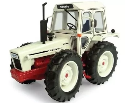 UNIVERSAL HOBBIES Ford County 1174 Chassis Red Limited Series 1000 Pcs Gauge • $109.16