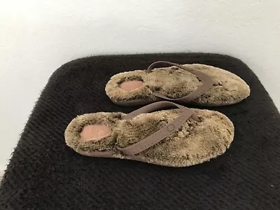 UGG Australia Flip Flops Womens Size 9 (NEW) • $34