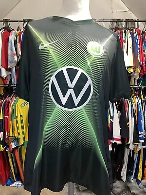 £45 • Buy VfL Wolfsburg Home Football Shirt 2019-20