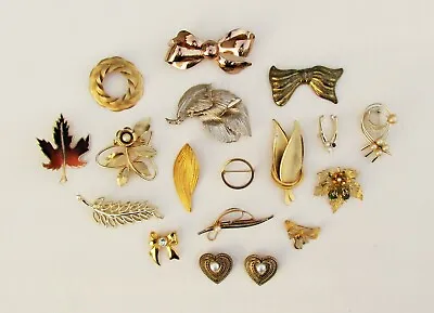 $13 • Buy Jewelry Lot #91 - 18 Pins Incl. Emmons, Bows, Faux Pearls, Leaves, Circles