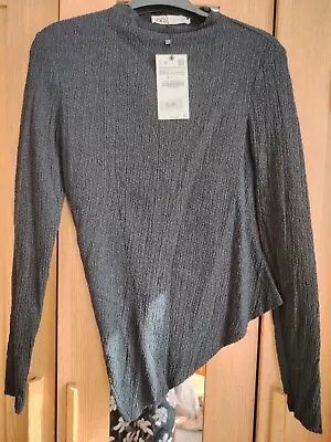 Ladies Asymmetrical Long Sleeved Top Zara XS VGC NEW. WITH TAGS • £7.50