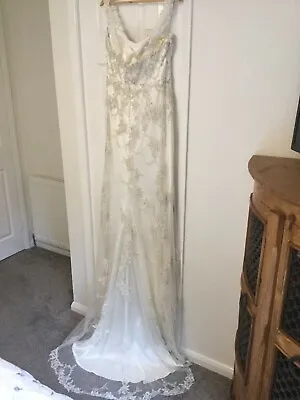 Maggie Sottero Colleen Wedding Dress • £600