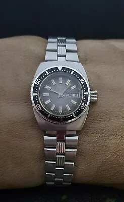 ANKER DIVER 20 ATM. 200m AUTOMATIC ETA 2658 VINTAGE 70's RARE SWISS LADY's WATCH • $125