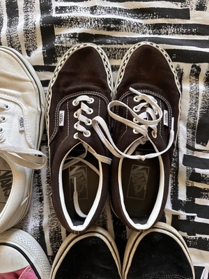 $15 • Buy Black Vans 