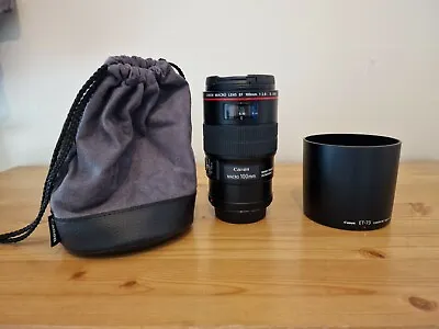 CANON EF 100mm F/2.8L IS USM MACRO LENS. • £410