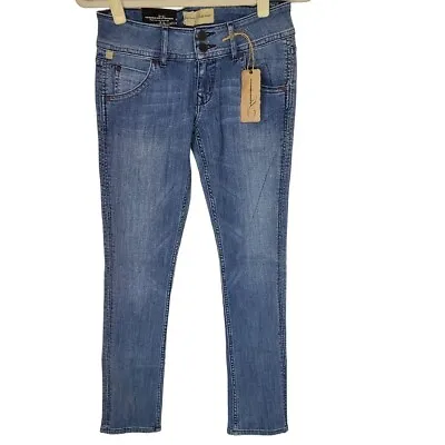 Vault Denim Womens 25 Blue Medium Wash Denim Emerson Edwards Skinny Jeans NWT • $27.90