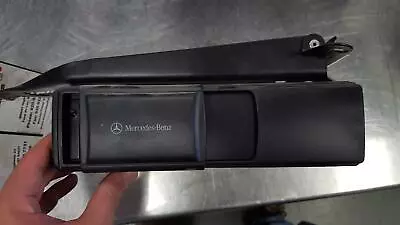 MERCEDES ML-CLASS A/V Equipment 163 Type; ML320 CD Changer 99 • $90