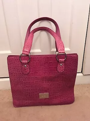 L Credi Ladies Pink Genuine Leather Medium Handbag • £10