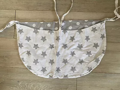 COT TIDY ORGANISER BED NURSERY HANGING STORAGE 2 Pockets Grey & White Stars • £5