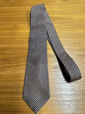 David Donahue Silk Tie. Brown And Blue Houndstooth 60”x 3.25” • $19.95