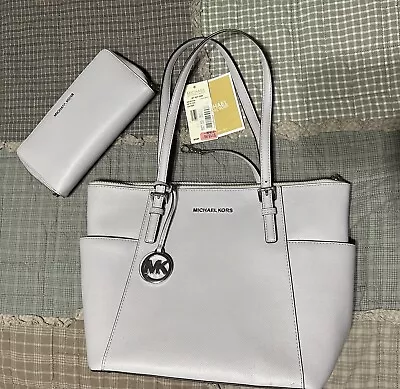 Michael Kors Voyager Lavender Mist /silver  Medium W/ Matching Large Wallet • $175