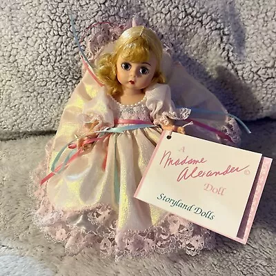 1993  Madame Alexander Doll Glinda The Good Witch Of The North • $25