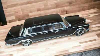 AUTOart BLACK 1/18 MERCEDES-BENZ 600 PULLMAN USED JP • $692.96