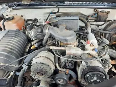 Engine 5.7L VIN R 350 VORTEC 1999 GMC YUKON 82K MILES • $3000