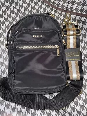 Kedzie Black Roundtrip Convertible Sling & Crossbody Bag • $30