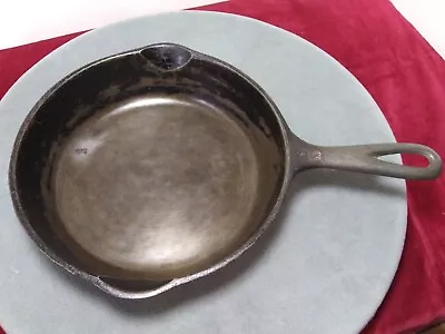 Vtg 8  Cast Iron Pan Wagner Ware Sidney -0- 1055h N0.5 • $15