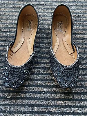 £12 • Buy Ladies Black Unze Shoes Size 4