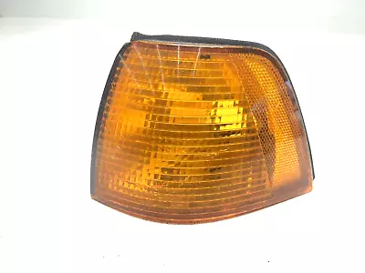 92-98 BMW 318i 323i 325i E36 SEDAN FRONT LEFT DRIVER TURN SIGNAL LIGHT 215 OEM • $26.99