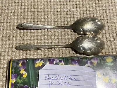 2-Vtg Meriden First Lady Sugar Spoons ‘56 Silverplate F11 • $20.36