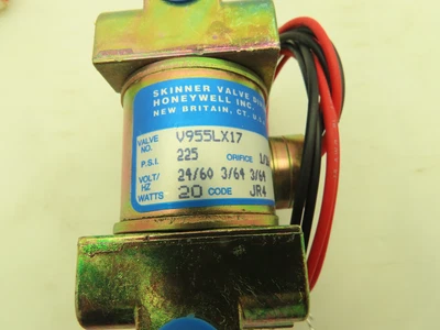 $139.99 • Buy Honeywell Skinner V955LX17 Solenoid Valve 4-Way NC 24VAC 60 Hz 225 PSI 1/4  NPT
