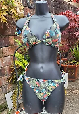 Calzedonia Cobey Bikini Sz S/M Lightly Padded 🌴Jungle Bird Print🦜Halterneck 🌿 • £12