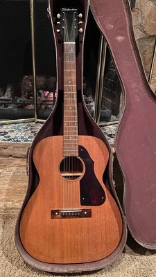 $416.95 • Buy Vintage 1966 Silvertone Acoustic 6-String Classical Guitar F66 W/case #2543H323