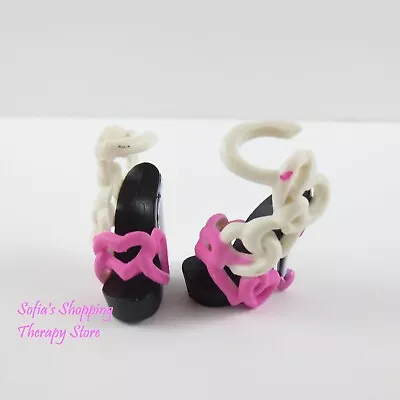 Monster High - C.A. Cupid - Sweet 1600 - Pair Bow Arrow Heels Sandals Shoes Only • $29.95