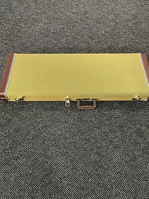 Fender Tweed Pro Series Guitar Case Tweed2017  • $150