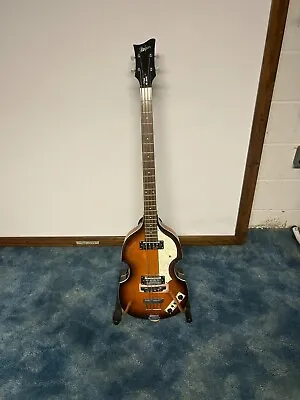 Hofner B-Bass Hi-Series Violin Electric Bass Guitar & Vox Pathfinder Amp & Stand • $800