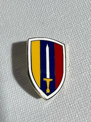 US ARMY REPUBLIC VIETNAM (USARV) HAT PIN MEASURES 1 INCH (EE P14666) • $8.90