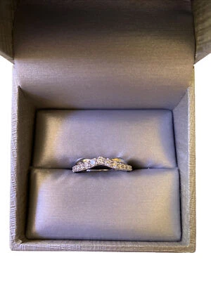 $100 • Buy Zales 1 Carat White Gold  Diamond Wedding Band