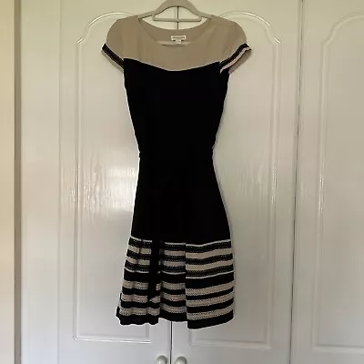 £6 • Buy Monsoon Black And Beige Belted Dress 10
