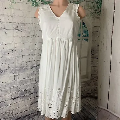 Motherhood Maternity Women's New Dress Size Small White Eyelet Stretchy Back • $19.52