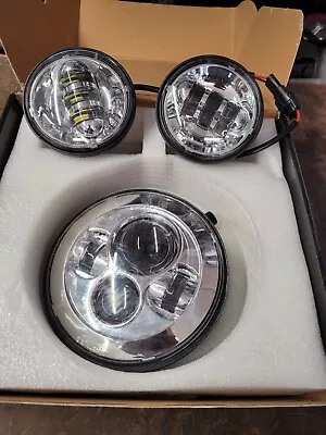 $39.99 • Buy Yamaha Xvs1100 V Star Front Headlight And Running Lights