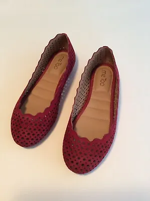 Beautiful Red ME TOO Women’s  Leather Casual Slip On Flats Loafer Shoe 7 M • $23