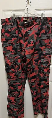 Diamond Stash Red Camo Cargo Pants 100% Cotton Men’s 52 Big & Tall • $20