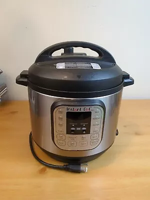 Instant Pot DUO60 V3 6 QT Programmable Pressure Cooker Pot TESTED WORKS EUC • $69.99