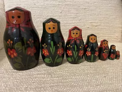 Vintage Russian Matryoshka Babushka Wooden Nesting Dolls Set Of 7 • $32.50