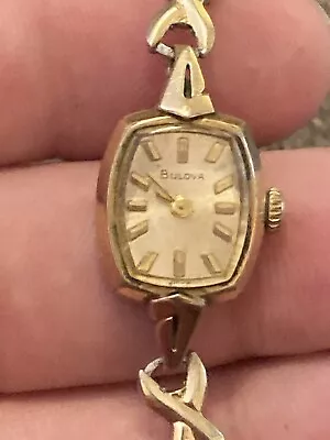 Bulova Ladies Wristwatch 17 Jewel Vintage • $25