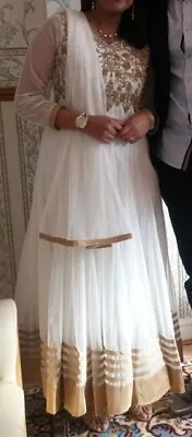 £30 • Buy Pakistani Long Anarkali 3 Piece Dress Set White With Gold Embroidery Size Medium